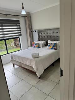 Naidzulafi lagoon 3-bed entire apartment - Pretoria - 3