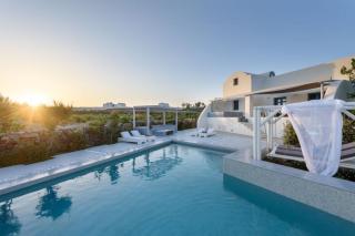 Luxury Santorini Villa 4 Bedroom Villa Secluded Location Private Pool Megalochori - Megalochori - 9