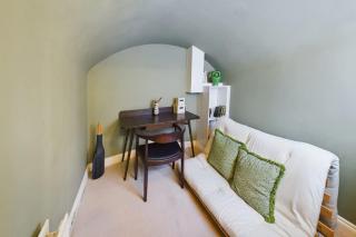 The Pimlico Place - 1BDR Apartment with Courtyard - London - 3