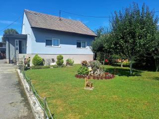 Apartman Jelena - Karlovac - 0