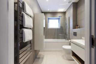 The Wembley Park Sanctuary - Stunning 2BDR Flat with Balcony - London - 4