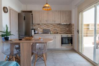 Evagelia Luxury Apartment 3 - 2