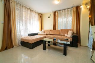 The Family Courtyard - Very LARGE 2BD Apartment by Flat Manаger - 9