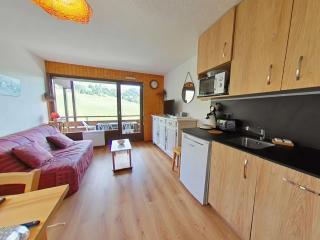Le Grand-Bornand : Studio cabine, au pied des pistes, 5 couchages - FR-1-241-15 - Le Grand-Bornand - 0