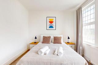 Bright 3Bed House 10Min to Meridian Water Station - 8