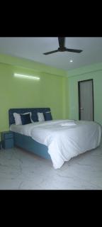 HOTELDream town - Greater Noida - 7