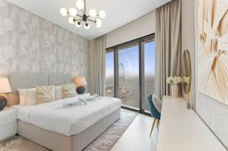 Exceptional high floor 3bed apartment by Suiteable - 9
