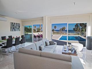 Villa Mesogi Seafront, Stunning 4Bdr Fontline Protaras - 8