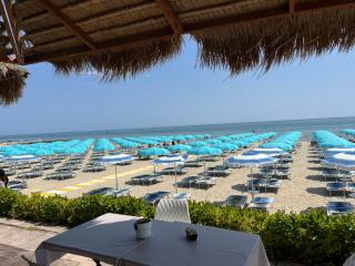 Appartamento con vista mare a pochi passi dalla spiaggia - 0