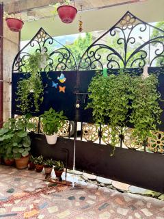 Basu Homestay - kolkata - 9