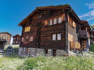 Heimelige Wohnung in einem Walliser Haus - Staldenried - 8