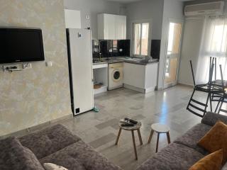 Appartement meublé haut standing 2 chambres 200m de la mer - 9