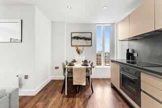 The Artist Abode in Central Manchester - Parking - 6