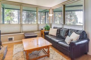 New Meadows Mountain Retreat with Fireplace and Patio! - New Meadows - 6