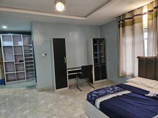 Luxury and Cozy family home - Ibadan - 1