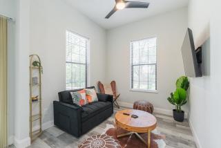 Texas Casita Retreat Minutes From Six Flags - San Antonio - 7