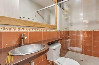 Aria Living 202 - Spacious Urban Luxury Retreat - 2