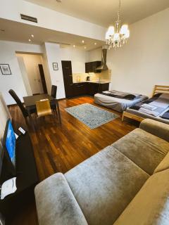 Midtown Apartments - Easy Check-in&Parking - 8