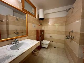 Hotel New Infraview - luxuries rooms with Cooled AC - Zirakpur - 3
