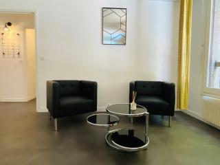 La PETITE COMPAGNIE - 5