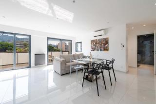 Central 1-Br with Balcony Rue d’Antibes Cannes - 1