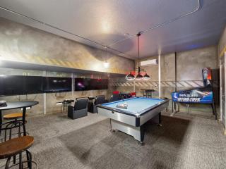 Magical 8BR Villa, Game Room, Resort - by Blue Sky Villas - 5