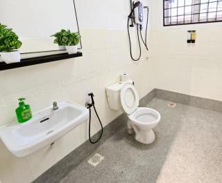 Blue House Kampar 3BR Family Suite-Kids Playroom Near UTAR - Kampar - 3
