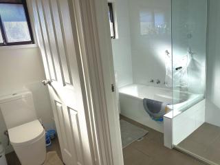 Sydney Blue Mountain Haven 4BR - 1