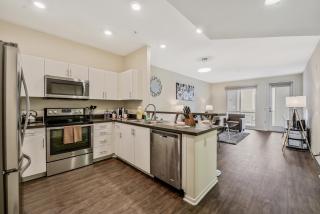 Global Luxury Suites Mission Valley - San Diego - 2