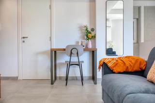 Luxury Apartment Heart of St Julians Sleeps 5 - 2