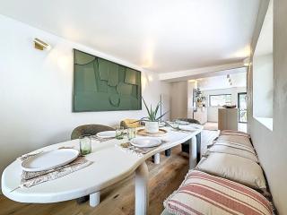 Villa Oia - Stone house with Cycladic charm - Reviers - 5