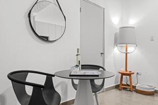 Artistic One-Bedroom Garden Apartment in SJ MM9 - San Juan - 4