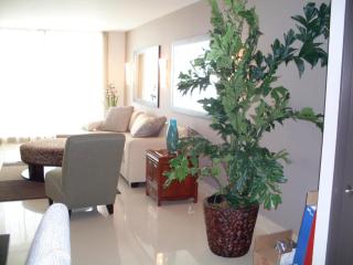 2 bedroom at The Roney Palace Condominiums Apt 1006 - Miami Beach - 2