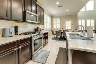 Group Getaway with Pool Access in San Antonio! - Helotes - 3