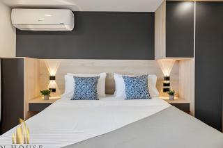 Aria Living 501 - Design and Perfect Location - 2