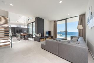 Sensational Rogoznica Villa 5 Bedrooms Villa Miracle Balcony Overlooking Amazing Sea Views - Rogoznica (Rogosnizza) - 6