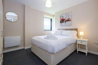 Smart 1 Bedroom Apartment in Manchester Sleeps 3 - Manchester - 8