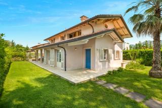 Villa Golden next Twiga Beach Club - Marina di Pietrasanta - 0