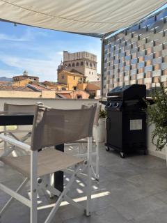 Meetup on The Terrace View With private parking - 8