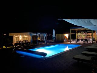 LaLuna Houses - 3
