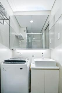 The Sunny Flat at Fame Residences - Manila - 4