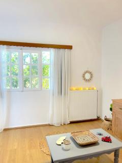 Lemon Tree House, Golden Beach - 1