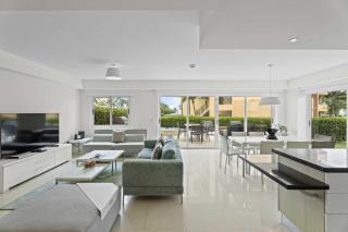 Beachfront - Coral Sea Garden 3BR condo - P116 - 4