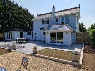 4 Bed in Binfield 93244 - Newport - 9
