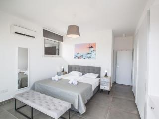 Villa Olive Platinum, New And Luxury 4Bdr Protaras Villa With Private Pool, Short Walk To Beach - Protaras - 5