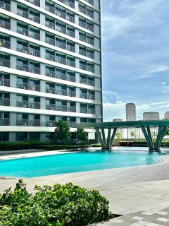 The Sunny Flat at Fame Residences near SM Megamall, Shangrila - Manila - 8