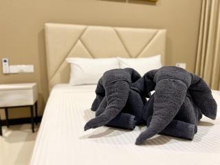 Colombo Skyline Modern 2-Bed Luxury Apartment with City Views - Colombo - 3