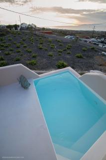 Superior Santorini Villa 2 Bedroom Villa Private Jetted Pool Amazing Sea And Sunset Views Finikia - Ia - 3