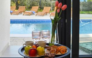 Stunning Home In Supetar - 4