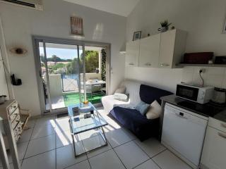 Charmant T1 climatisé avec Terrasse & Accès Piscine - Le Lavandou - 3